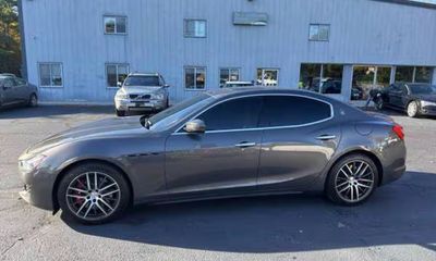 2019 Maserati Ghibli S Q4 30L
