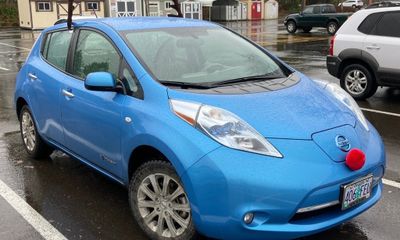 2011 Nissan Leaf SL