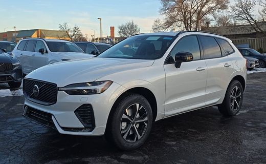 2026 Volvo XC60 Core