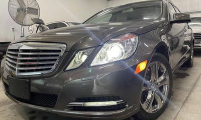 2011 Mercedes-Benz E-Class E350 4 Matic