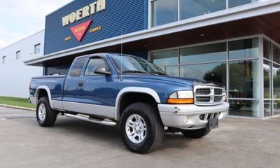 2004 Dodge Dakota SLT