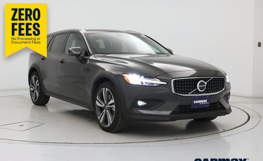 2025 Volvo V60CC Plus