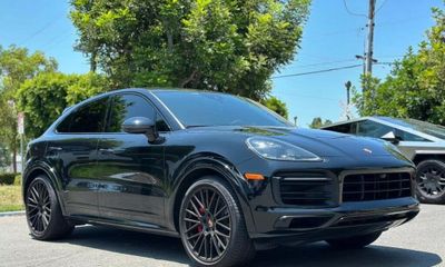 2022 Porsche Cayenne GTS
