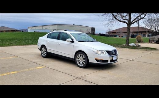 2010 Volkswagen Passat Komfort