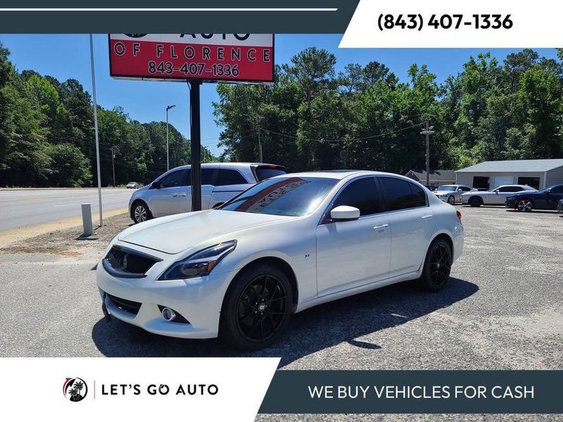 2015 Infiniti Q40 — a typically priced live listing