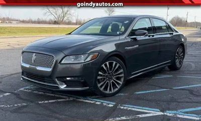 2019 Lincoln Continental Select