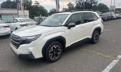 2025 Subaru Forester Premium