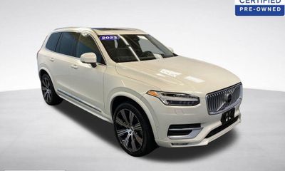 2023 Volvo XC90 Ultimate Bright