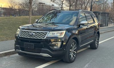 2017 Ford Explorer Platinum