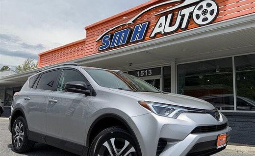 2018 Toyota RAV4 LE