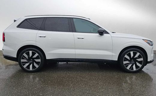 2025 Volvo EX90 Ultra
