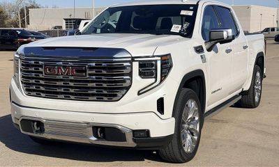 2024 GMC Sierra Denali
