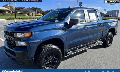 2019 Chevrolet Silverado Trail Boss Custom