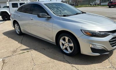 2021 Chevrolet Malibu LS