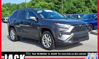 2024 Toyota RAV4 XLE Premium