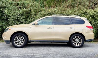 2013 Nissan Pathfinder S
