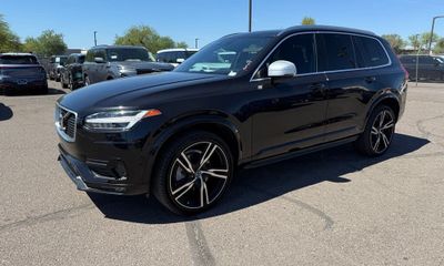 2019 Volvo XC90 R Design
