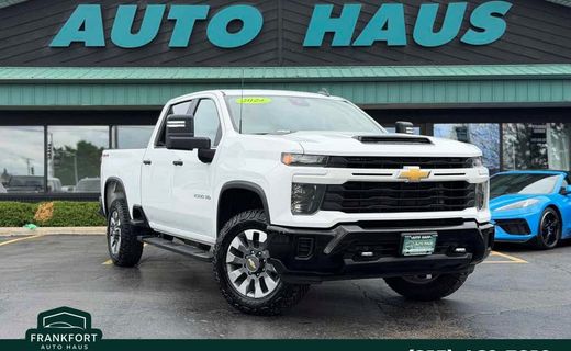 2024 Chevrolet Silverado HD Custom