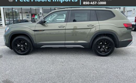 2024 Volkswagen Atlas 4MOTION Peak Edition