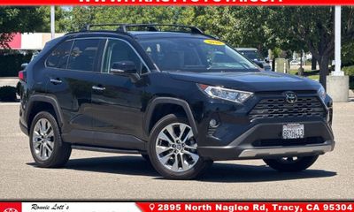 2020 Toyota RAV4 Limited