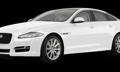 2016 Jaguar XJ R Sport