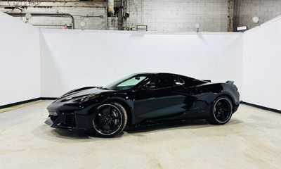 2026 Chevrolet Corvette E RAY 1LZ