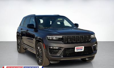 2025 Jeep Grand Cherokee Summit