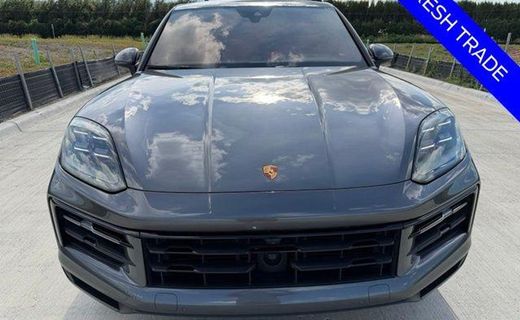 2024 Porsche Cayenne S Coupe