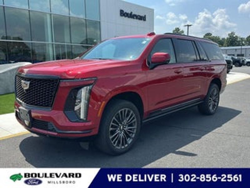 2025 Cadillac Escalade Esv — a typically priced live listing