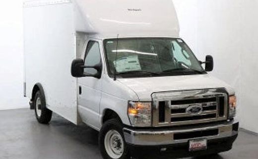 2027 Ford E-450 Base