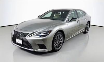 2022 Lexus LS 500 Core