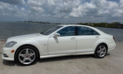 2011 Mercedes-Benz S-Class S400 Hybrid