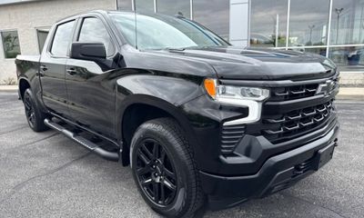 2024 Chevrolet Silverado RST
