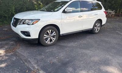 2018 Nissan Pathfinder S