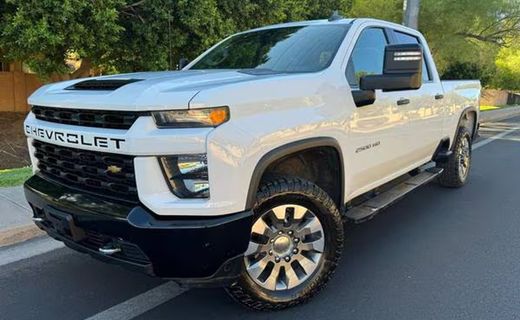 2022 Chevrolet Silverado HD Custom