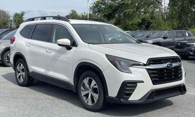 2025 Subaru Ascent Premium