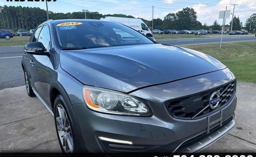 2017 Volvo V60CC Premier