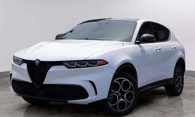 2025 Alfa Romeo Tonale Base Intensa Sprint