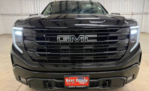 2024 GMC Sierra Elevation
