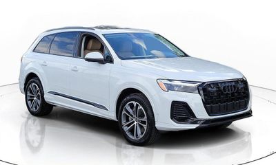 2026 Audi Q7 Quattro Premium
