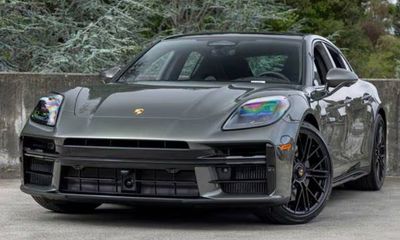 2026 Porsche Panamera GTS