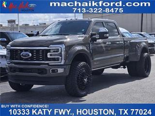 2026 Ford F-450 Platinum