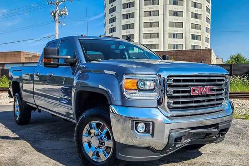 2016 Gmc Sierra 2500hd — a typically priced live listing