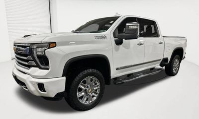 2024 Chevrolet Silverado HD High Country