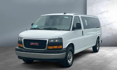 2025 GMC Savana LT EXT