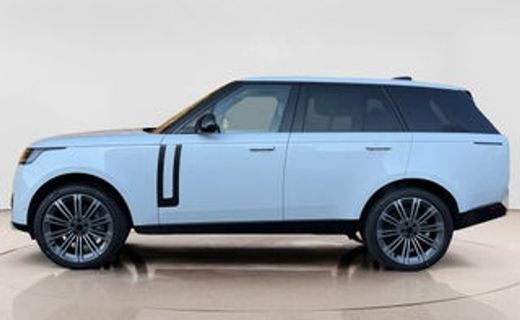 2026 Land Rover Range SE