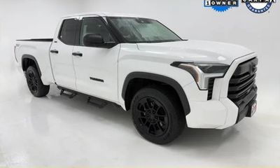 2022 Toyota Tundra SR5