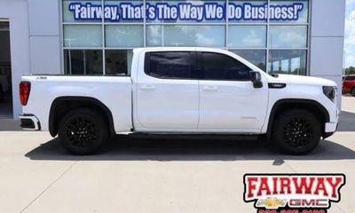 2025 GMC Sierra Elevation