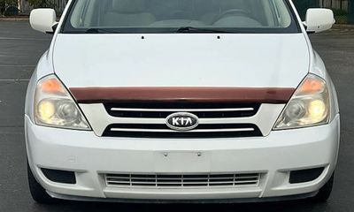 2006 Kia Sedona VQ