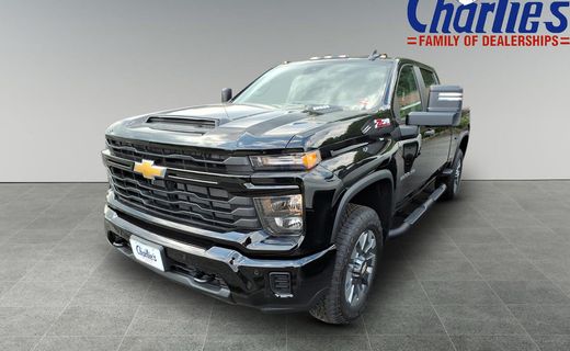 2026 Chevrolet Silverado HD Custom